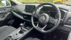 Nissan Qashqai 1.3 DiG-T MH Acenta Premium 5dr Petrol Hatchback